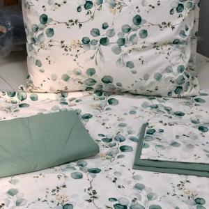 Eucalyptus Bloom Reversible Duvet Cover Set