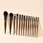Artisan Walnut 14-Piece Brush Set