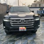 2025 Toyota Land Cruiser 300 Series GXR